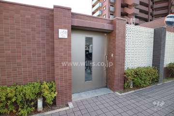 駐輪場出入り口