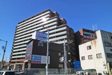 ウェリス高槻パークスクエアの外観（南東側から）