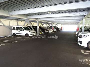 敷地内駐車場（屋内平面式）