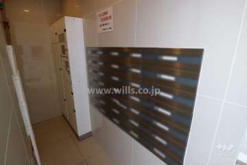 共用ポストと宅配ボックス