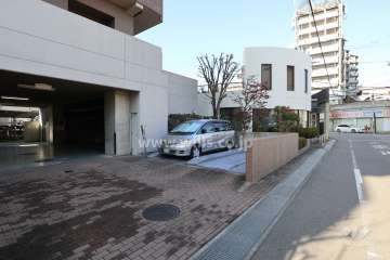 敷地内駐車場（屋外機械式）