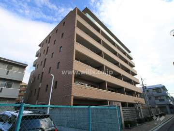 クレアガーデン高槻松風館の外観（南西側から）