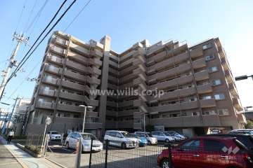 クレアシティ高槻真上エクセディールの外観(北西側から)