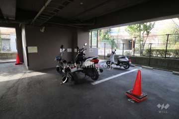 バイク置場