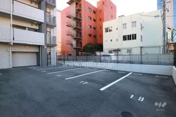 敷地内駐車場（屋外平面式）