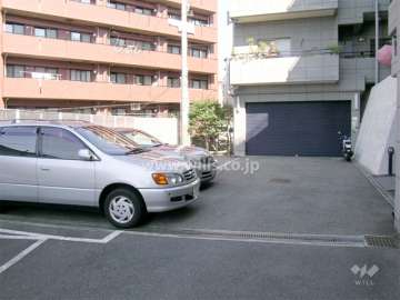 敷地内駐車場