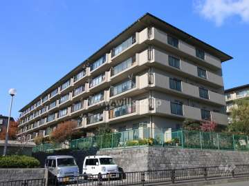 サンヴェール高槻3棟外観（南東側から）