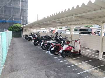 バイク置き場