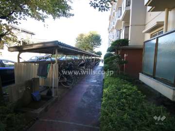 敷地内自転車置場