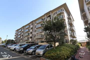 サンハイツ高槻2号館の外観(北西側から)