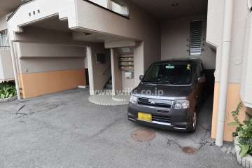 敷地内駐車場(屋内平面式)