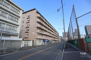 シャンティ高槻の外観(南西側から)