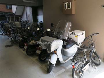バイク置場