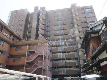 セレッソコート高槻の外観（北側から）