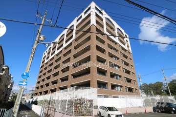 セレッソコート高槻上本町の外観(南西側から)