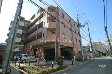 セレブ高槻北園町の外観（北東側から）