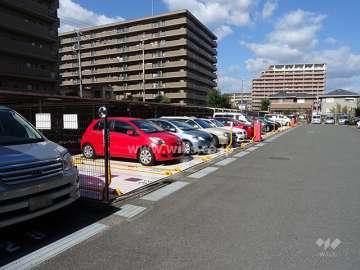敷地内駐車場（屋外機械式）