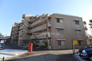 ディアステージ高槻真上町の外観(北西側から)