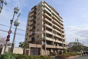 パークホームズ高槻殿町の外観（北西側から）