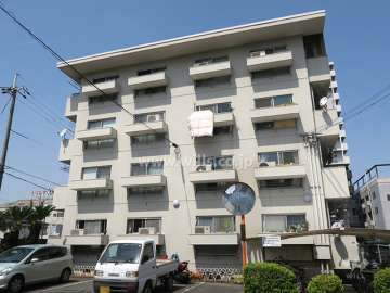 びらよすみの外観（南側から）