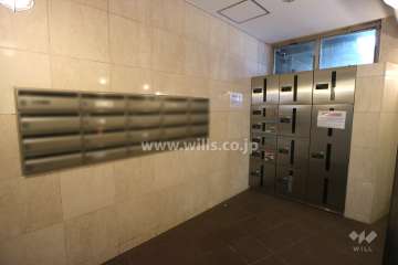 共用ポストと宅配ボックス