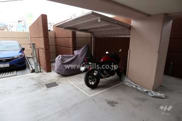 バイク置場