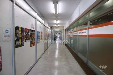 棟内店舗部分