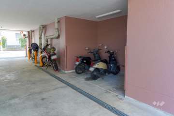 バイク置場
