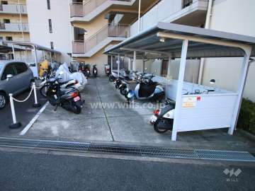 バイク置場