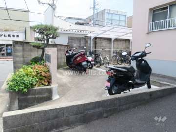 バイク置場