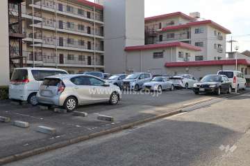 敷地内駐車場(屋外平面式)