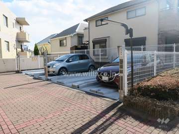 敷地内駐車場（屋外機械式）