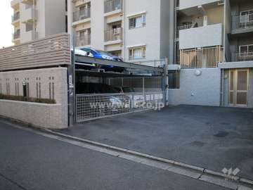 敷地内駐車場（屋外機械式）