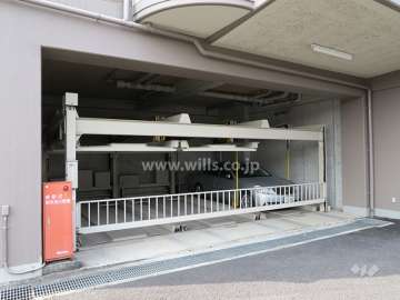 敷地内駐車場（屋内機械式）