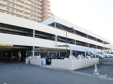 駐車場棟