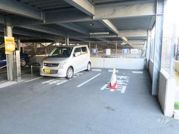 来客用駐車場