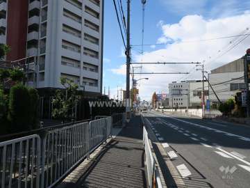 敷地北側の前面道路（国道171号線）