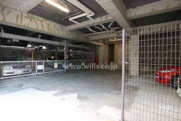 敷地内駐車場（屋内機械式・屋内平面式）