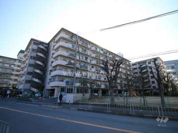 高槻グランドハイツの外観（北西側から）