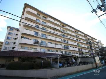 高槻センチュリーマンションの外観（北西側から）