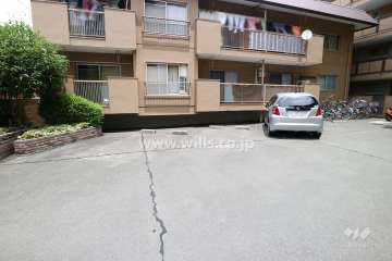 敷地内駐車場(屋外平面式)