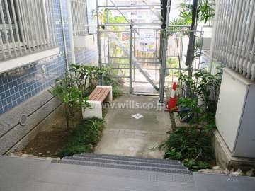 エントランス内