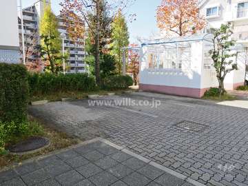 敷地内駐車場（屋外平面式）