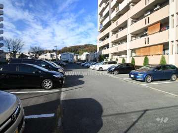 敷地内駐車場（屋外平面式）