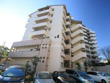 高槻阿武山九番街東４号棟の外観（北東側から）