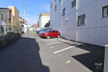 敷地内駐車場(屋外平面式)