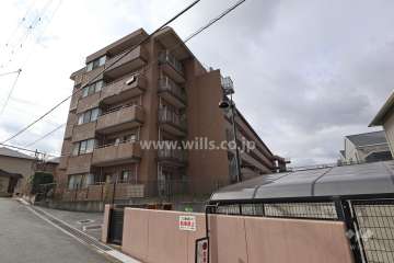 高槻日吉台アーバンコンフォートの外観（東側から）