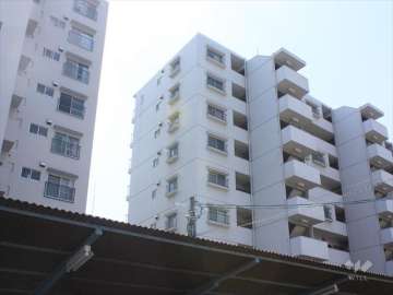 大和サニーハイツ3号棟の外観（北東側から）