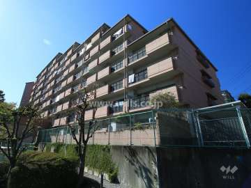 朝日プラザ高槻イーストヒルズ外観（北東側から）