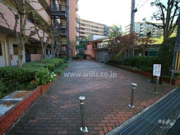 エントランスアプローチ